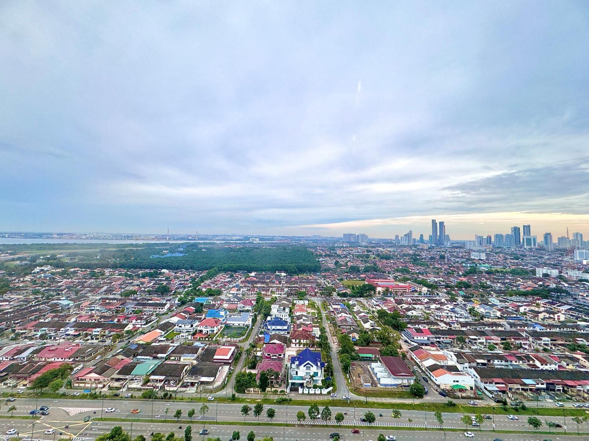 Mosaic Southkey Mid Valley By Luxecocoo Ck Johor Bahru Exterior photo