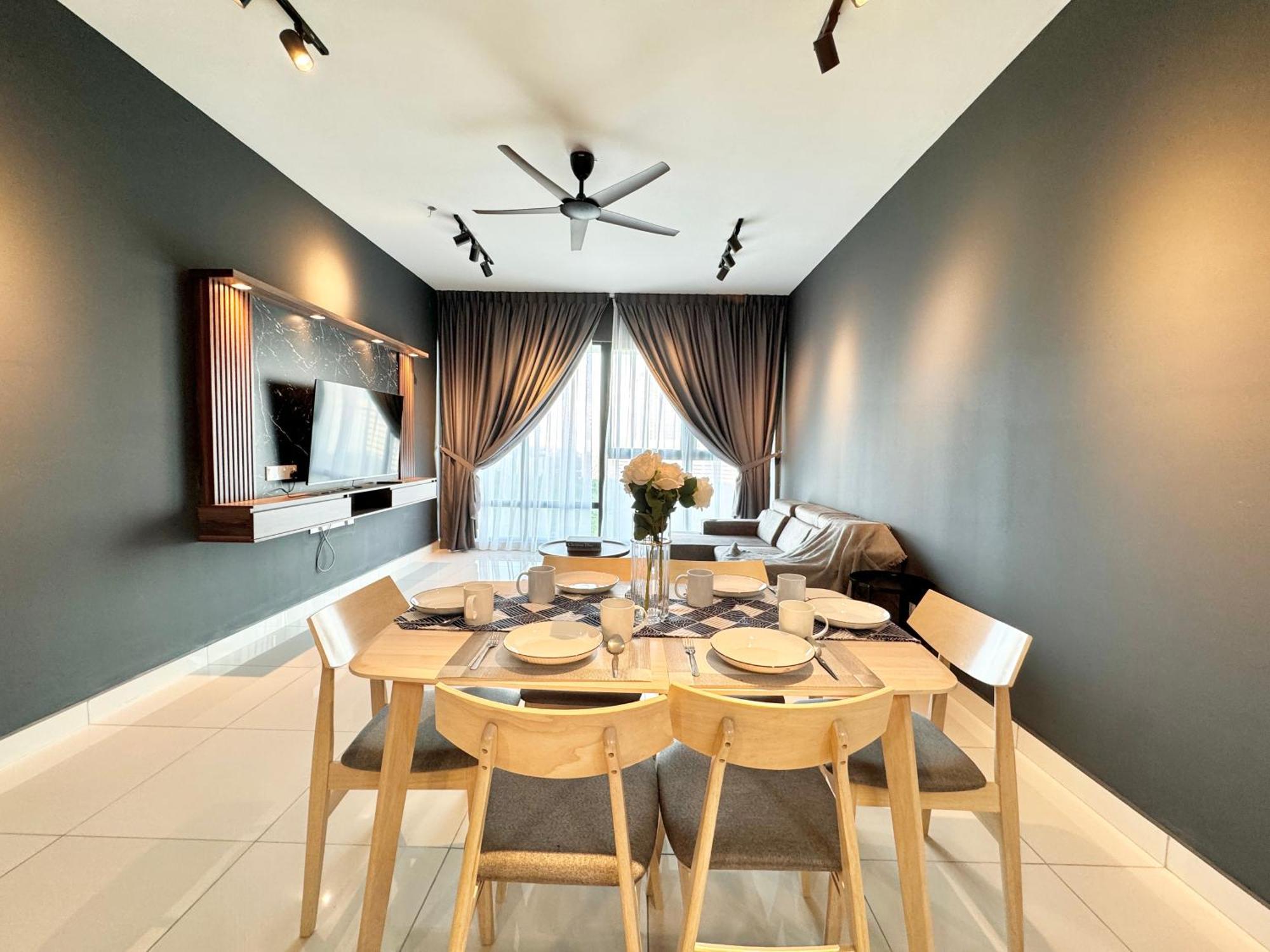 Mosaic Southkey Mid Valley By Luxecocoo Ck Johor Bahru Exterior photo