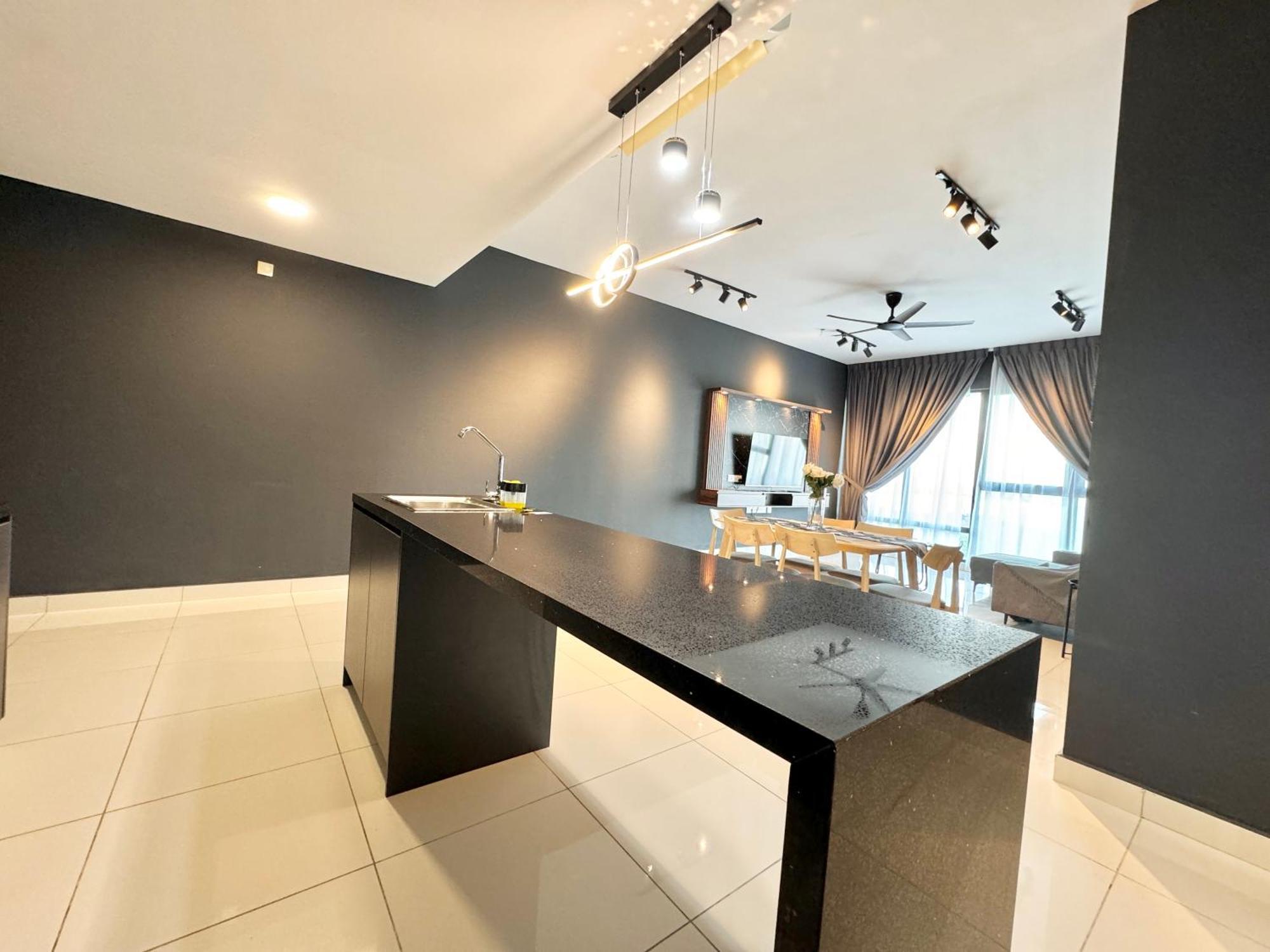 Mosaic Southkey Mid Valley By Luxecocoo Ck Johor Bahru Exterior photo
